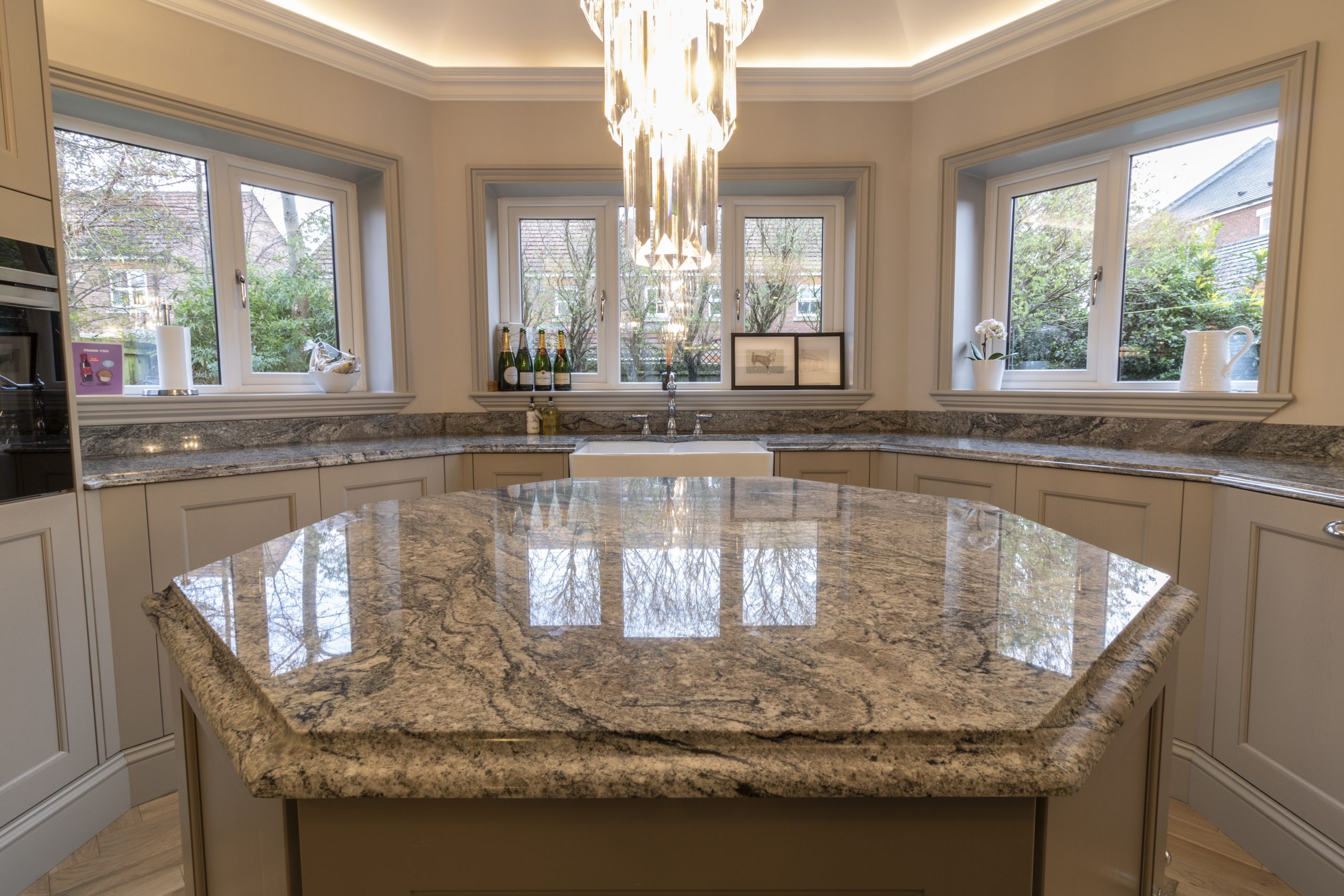 Kitchen Worktop Installation Day: What Homeowners Should Expect
